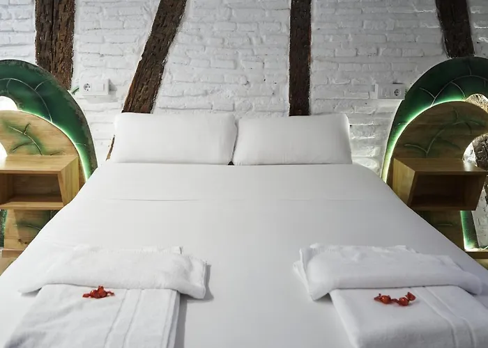 Pensión Aliciazzz 2*