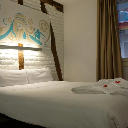 Гостьовий будинок Aliciazzz