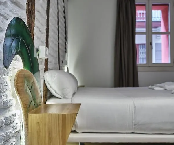 Pension Aliciazzz Bed And Breakfast Bilbao 2*