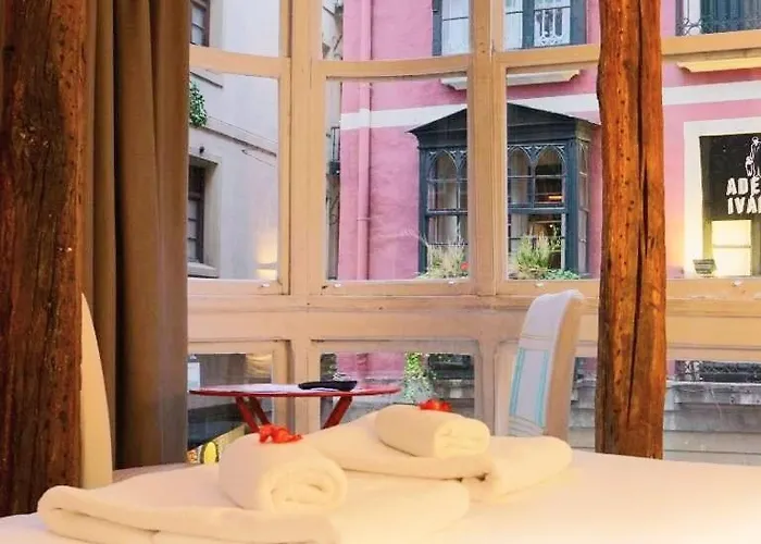 Pension Aliciazzz Bed And Breakfast Bilbao 2* Bilbao