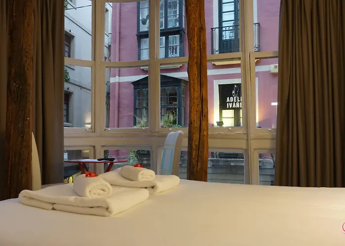 Pension Aliciazzz Bed And Breakfast Bilbao Pensionat 2*