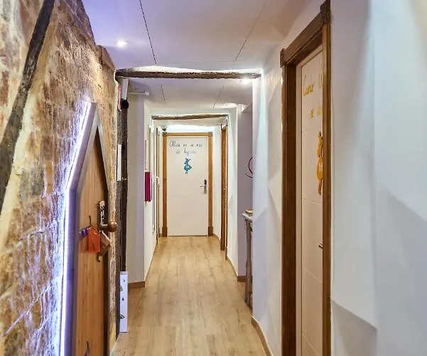 ゲストハウス Aliciazzz 2*