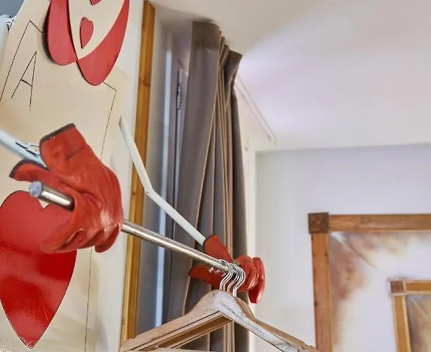 ゲストハウス Aliciazzz ビルバオ